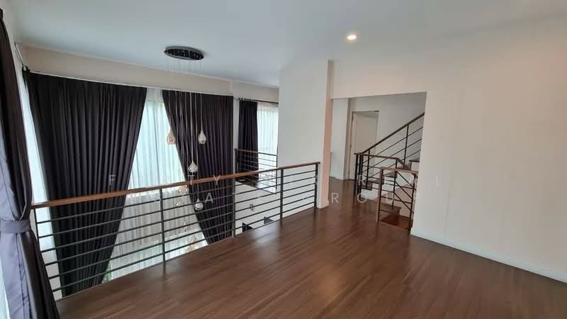 Baan Lumpini Suanluang Rama 9 Phase 2, Bangkok, Chaloem Phrakiat Rama 9 Road, Prawet, Bangkok, 5 Bedrooms, 400 sqm, Single Detached House For Rent, by Forty-Six Real Estate Group, 500297940 - DDproperty.com
