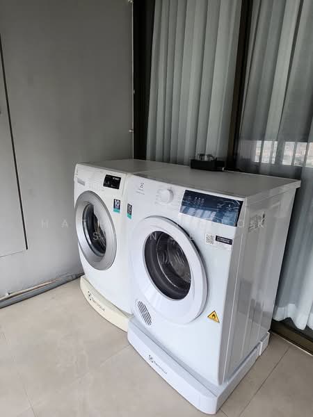 IDEO Sathorn-Taksin, Bangkok, 138 KrungThonburi Road, Khlong Ton Sai, Khlong San, Bangkok, 2 Bedrooms, 81 sqm, Condo For Rent, by Hathaichanok Saenset, 500297941 - DDproperty.com