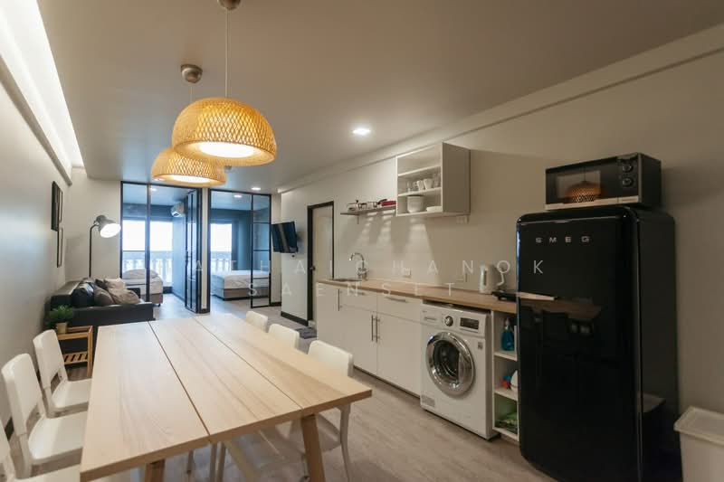 State Tower, Bangkok, 1055 Silom Road, Silom, Bang Rak, Bangkok, 2 Bedrooms, 68 sqm, Condo For Rent, by Hathaichanok Saenset, 500297955 - DDproperty.com