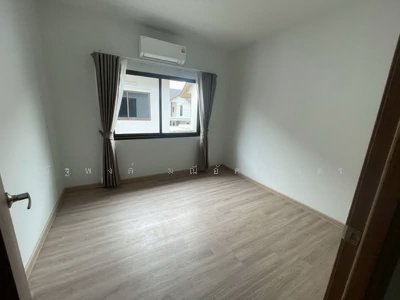 Lamai Hatairat 39, Bangkok, Soi Wat Paeng Thong, Sam Wa Tawan Tok, Khlong Sam Wa, Bangkok, 3 Bedrooms, 180 sqm, Single Detached House For Rent, by นัฐพงค์ มณีอัครเนตร, 500297956 - DDproperty.com