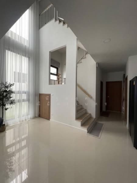 Lamai Hatairat 39, Bangkok, Soi Wat Paeng Thong, Sam Wa Tawan Tok, Khlong Sam Wa, Bangkok, 3 Bedrooms, 180 sqm, Single Detached House For Rent, by นัฐพงค์ มณีอัครเนตร, 500297956 - DDproperty.com