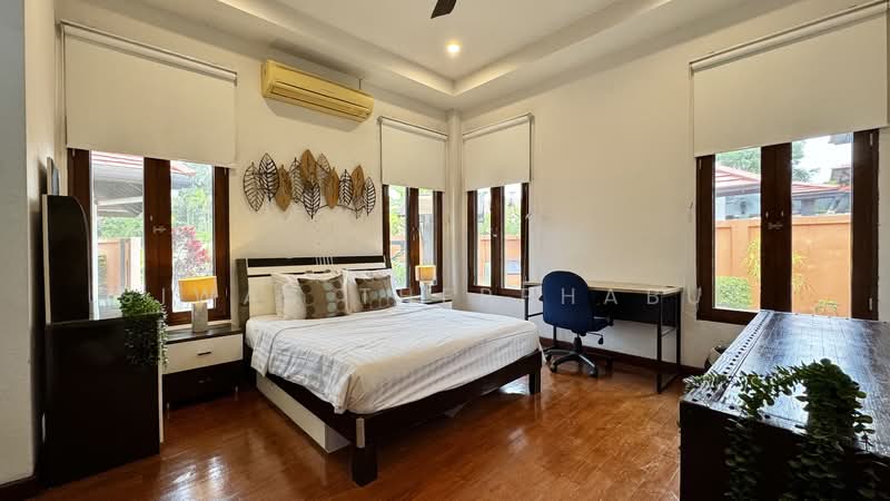 Pet Friendly Thai Bali Villa for Rent at Maprachan Lake, Chon Buri (Pattaya), Pornprapanimit Road 34, Bang Lamung, Bang Lamung (Pattaya), Chon Buri (Pattaya), 3 Bedrooms, 350 sqm, Villa For Rent, by Siwas Thepphabut, 500297960 - DDproperty.com