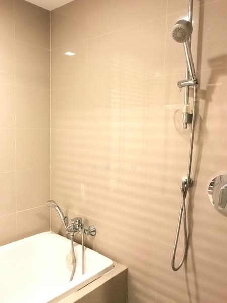 Maestro 39, Bangkok, Sukhumvit Road, Khlong Tan Nua, Watthana, Bangkok, 1 Bedroom, 35 sqm, Condo For Rent, by Nakarin S., 500297962 - DDproperty.com