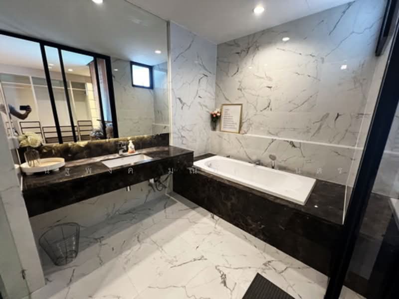 Nirvana Define Srinakarin-Rama 9, Bangkok, Srinakarin - Rom Klao Road, Saphan Sung, Saphan Sung, Bangkok, 3 Bedrooms, 285 sqm, Townhouse For Rent, by นัฐพงค์ มณีอัครเนตร, 500297964 - DDproperty.com