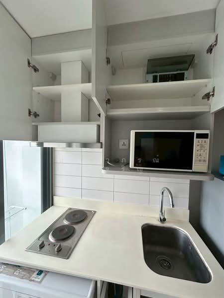 IDEO MOBI Sukhumvit 81, Bangkok, 2097 Sukhumvit Road, Bang Chak, Phra Khanong, Bangkok, Studio, 22 sqm, Condo For Rent, by ปรียาภรณ์ ภู่เจริญ, 500297975 - DDproperty.com