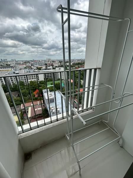 IDEO MOBI Sukhumvit 81, Bangkok, 2097 Sukhumvit Road, Bang Chak, Phra Khanong, Bangkok, Studio, 22 sqm, Condo For Rent, by ปรียาภรณ์ ภู่เจริญ, 500297975 - DDproperty.com