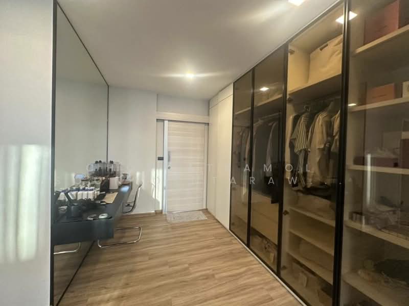 Patio Ratchayothin, Bangkok, Phahonyothin 32, Chan Kasem, Chatuchak, Bangkok, 3 Bedrooms, 367 sqm, Townhouse For Rent, by Chomratkamol Soontorntarawong (Gor), 500297997 - DDproperty.com