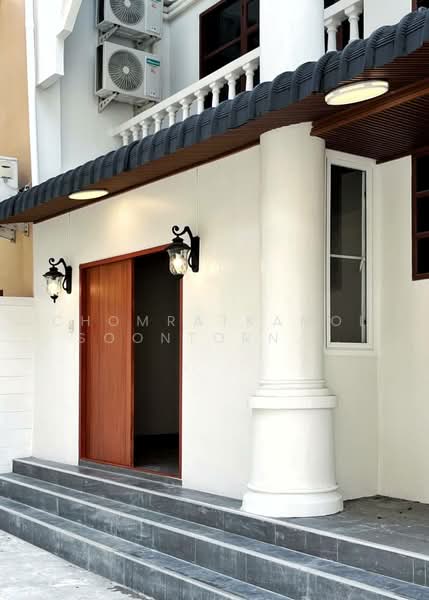 White Mansion : ไวท์ แมนชั่น, กรุงเทพ, ซอยสุขุมวิท 24, คลองตัน, คลองเตย, กรุงเทพ, 600 ตร.ม., ทาวน์เฮ้าส์ ให้เช่า, โดย Chomratkamol Soontorntarawong (Gor), 500298003 - DDproperty.com