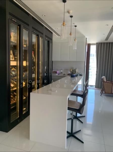 Vittorio 39, Bangkok, 8 Sukhumvit, Khlong Tan Nua, Watthana, Bangkok, 3 Bedrooms, 360 sqm, Condo For Sale, by Chomratkamol Soontorntarawong (Gor), 500298027 - DDproperty.com