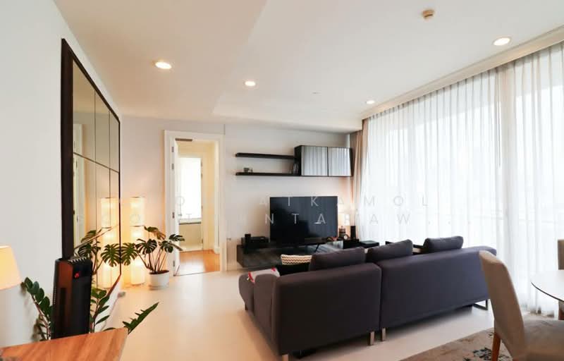 Royce Private Residences, Bangkok, 61 Soi Sukhumvit 31, Khlongtoei Nua, Watthana, Bangkok, 2 Bedrooms, 111 sqm, Condo For Sale, by Chomratkamol Soontorntarawong (Gor), 500298030 - DDproperty.com