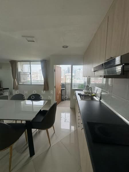 D.S. Tower 2 Sukhumvit 39, Bangkok, Soi Sukhumvit 39, Khlong Tan Nua, Watthana, Bangkok, 2 Bedrooms, 70 sqm, Condo For Sale, by Chomratkamol Soontorntarawong (Gor), 500298031 - DDproperty.com