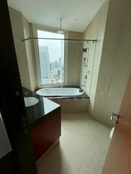 The Infinity : ดิ อินฟินิตี้, กรุงเทพ, 98 ถนนนราธิวาสราชนครินทร์, สีลม, บางรัก, กรุงเทพ, 220 ตร.ม., คอนโด ให้เช่า, โดย Chomratkamol Soontorntarawong (Gor), 500298042 - DDproperty.com