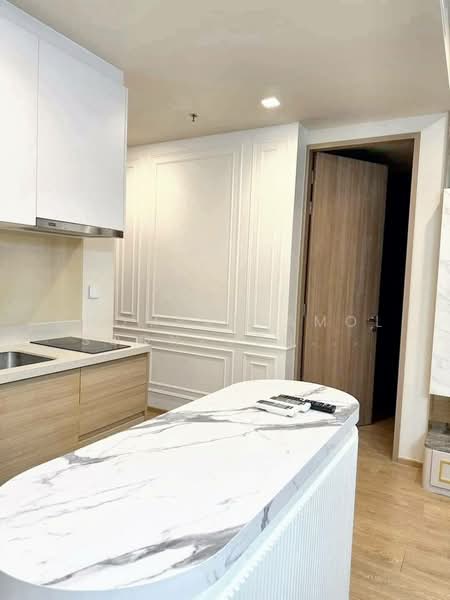 Noble Around Sukhumvit 33, Bangkok, 17 Soi Sukhumvit 33, Khlong Tan Nua, Watthana, Bangkok, 2 Bedrooms, 55 sqm, Condo For Rent, by Chomratkamol Soontorntarawong (Gor), 500298057 - DDproperty.com