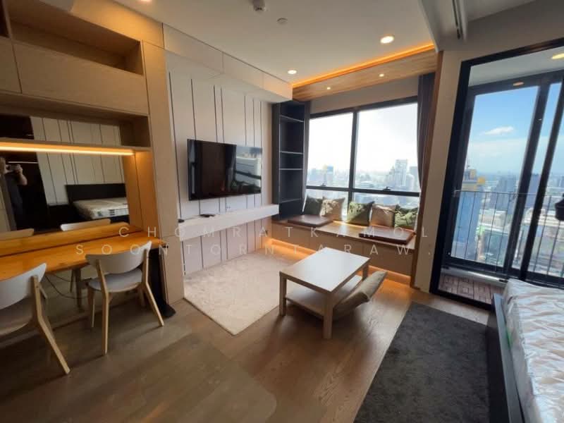 ASHTON Chula-Silom, Bangkok, Rama 4 Road, Si Phraya, Bang Rak, Bangkok, 1 Bedroom, 33 sqm, Condo For Rent, by Chomratkamol Soontorntarawong (Gor), 500298065 - DDproperty.com