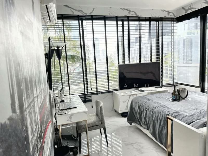 M Silom, Bangkok, 26 Narathiwas Ratchanakarin Road, Suriyawong, Bang Rak, Bangkok, 2 Bedrooms, 158 sqm, Condo For Rent, by Chomratkamol Soontorntarawong (Gor), 500298098 - DDproperty.com