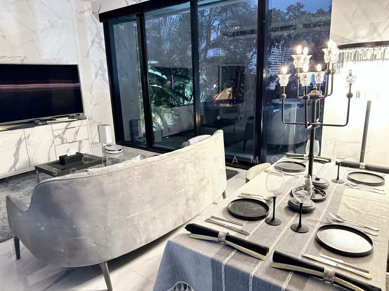 M Silom, Bangkok, 26 Narathiwas Ratchanakarin Road, Suriyawong, Bang Rak, Bangkok, 2 Bedrooms, 158 sqm, Condo For Rent, by Chomratkamol Soontorntarawong (Gor), 500298098 - DDproperty.com