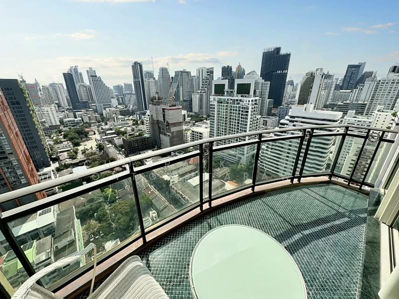 Royce Private Residences, Bangkok, 61 Soi Sukhumvit 31, Khlongtoei Nua, Watthana, Bangkok, 4 Bedrooms, 355 sqm, Condo For Sale, by Chomratkamol Soontorntarawong (Gor), 500298104 - DDproperty.com