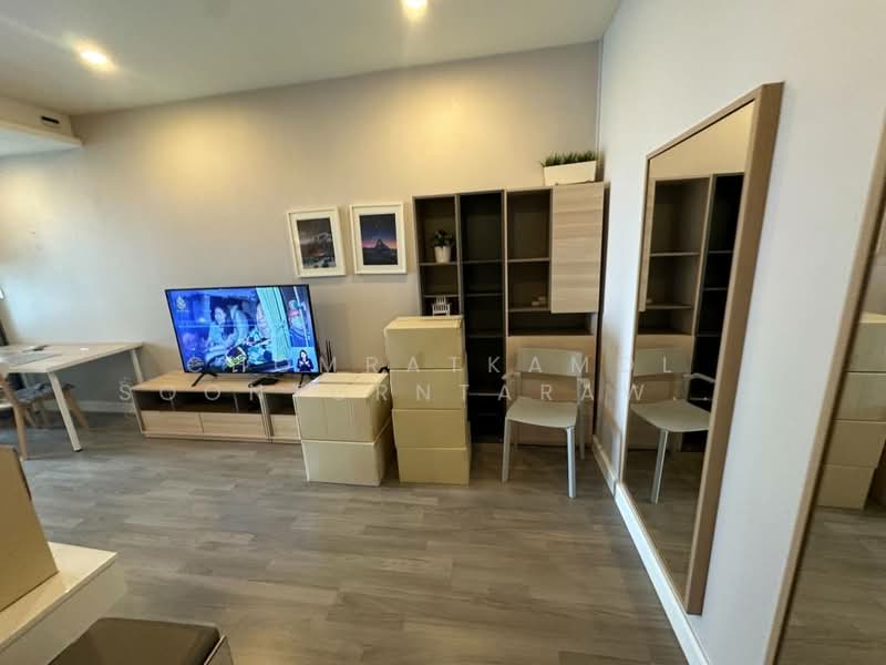 The Room Sathorn, Bangkok, 78 Pan Road, Silom, Bang Rak, Bangkok, 1 Bedroom, 50 sqm, Condo For Sale, by Chomratkamol Soontorntarawong (Gor), 500298106 - DDproperty.com