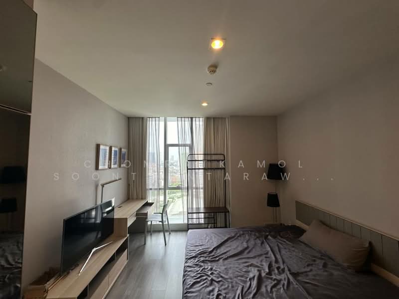 The Room Sathorn, Bangkok, 78 Pan Road, Silom, Bang Rak, Bangkok, 1 Bedroom, 50 sqm, Condo For Sale, by Chomratkamol Soontorntarawong (Gor), 500298106 - DDproperty.com