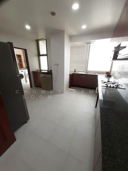 Ruamsuk Condominium, Bangkok, 12 Soi Athakravi, Khong Tan, Khlong Toei, Bangkok, 3 Bedrooms, 350 sqm, Condo For Rent, by Chomratkamol Soontorntarawong (Gor), 500298117 - DDproperty.com