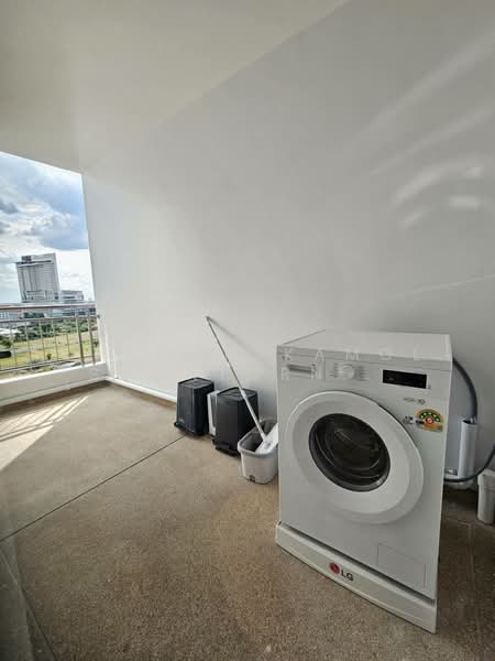 Supalai River Resort, Bangkok, 99 Charoennakhon Road, Samlae, Thon Buri, Bangkok, 3 Bedrooms, 180 sqm, Condo For Rent, by Chomratkamol Soontorntarawong (Gor), 500298118 - DDproperty.com