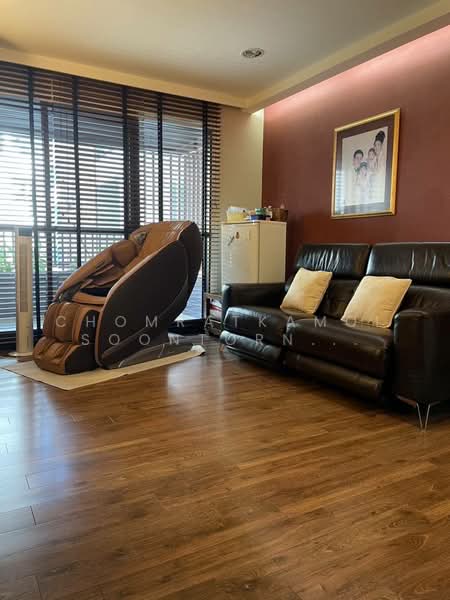 The Lanai Sathorn, Bangkok, Soi Yen Akart 2, Chong Nonsi, Yan Nawa, Bangkok, 3 Bedrooms, 267 sqm, Condo For Sale, by Chomratkamol Soontorntarawong (Gor), 500298154 - DDproperty.com