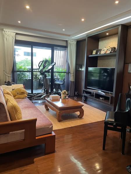 The Lanai Sathorn, Bangkok, Soi Yen Akart 2, Chong Nonsi, Yan Nawa, Bangkok, 3 Bedrooms, 267 sqm, Condo For Sale, by Chomratkamol Soontorntarawong (Gor), 500298154 - DDproperty.com