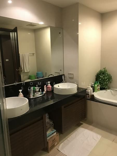 The Lanai Sathorn, Bangkok, Soi Yen Akart 2, Chong Nonsi, Yan Nawa, Bangkok, 3 Bedrooms, 267 sqm, Condo For Sale, by Chomratkamol Soontorntarawong (Gor), 500298154 - DDproperty.com