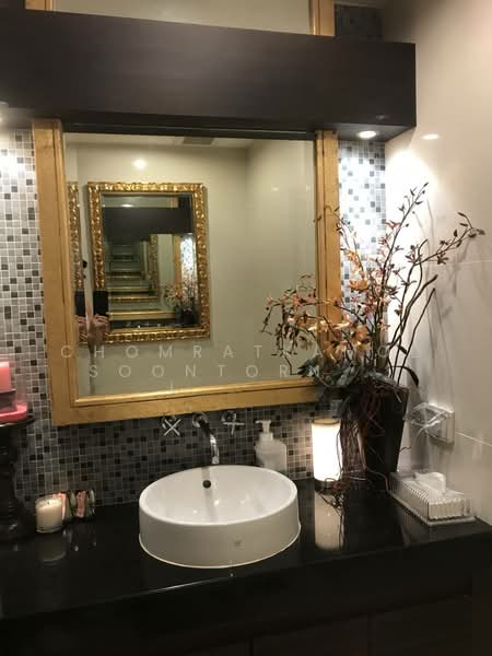 The Lanai Sathorn, Bangkok, Soi Yen Akart 2, Chong Nonsi, Yan Nawa, Bangkok, 3 Bedrooms, 267 sqm, Condo For Sale, by Chomratkamol Soontorntarawong (Gor), 500298154 - DDproperty.com
