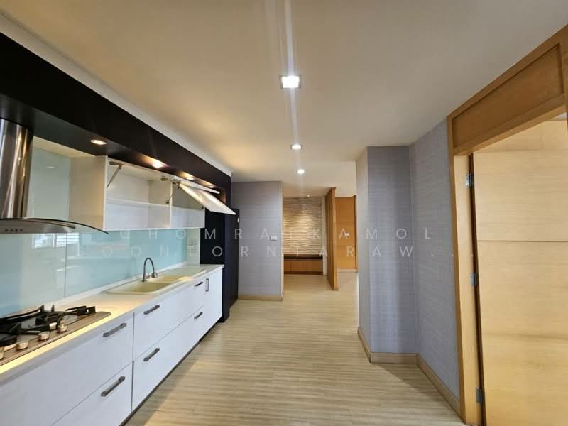Acadamia Grand Tower : อคาเดเมีย แกรนด์ ทาวเวอร์, กรุงเทพ, ซอย สุขุมวิท 43, คลองตันเหนือ, วัฒนา, กรุงเทพ, 150 ตร.ม., คอนโด ให้เช่า, โดย Chomratkamol Soontorntarawong (Gor), 500298157 - DDproperty.com