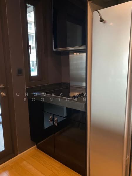 Prive by Sansiri, Bangkok, 68 Soi Ruamrudee, Wireless Road, Lumphini, Pathum Wan, Bangkok, 1 Bedroom, 104 sqm, Condo For Rent, by Chomratkamol Soontorntarawong (Gor), 500298164 - DDproperty.com