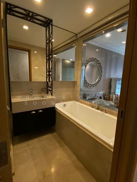 Prive by Sansiri, Bangkok, 68 Soi Ruamrudee, Wireless Road, Lumphini, Pathum Wan, Bangkok, 1 Bedroom, 104 sqm, Condo For Rent, by Chomratkamol Soontorntarawong (Gor), 500298164 - DDproperty.com