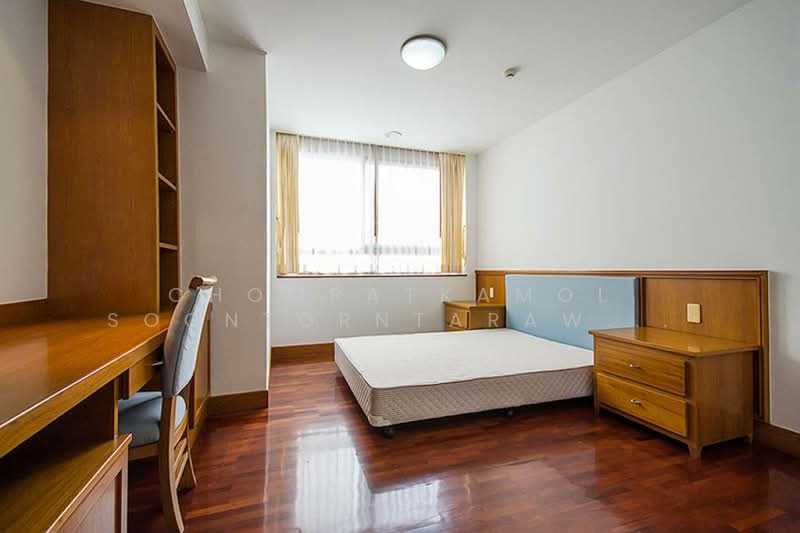 Krungthep Thani Tower, Bangkok, 56 Soi Sukhumvit 24, Khong Tan, Khlong Toei, Bangkok, 3 Bedrooms, 230 sqm, Condo For Rent, by Chomratkamol Soontorntarawong (Gor), 500298174 - DDproperty.com