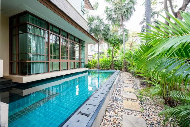 Baan Sansiri Sukhumvit 67, Bangkok, 32 Soi Sukhumvit 67, Phra Kanong Nua, Watthana, Bangkok, 4 Bedrooms, 490 sqm, Single Detached House For Rent, by Chomratkamol Soontorntarawong (Gor), 500298177 - DDproperty.com