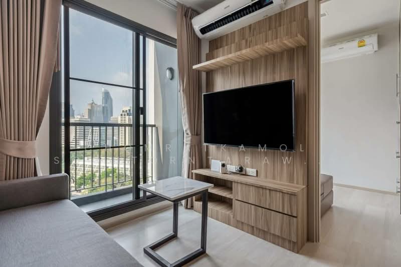 Life One Wireless, Bangkok, 1 Wireless Road, Lumphini, Pathum Wan, Bangkok, 2 Bedrooms, 45 sqm, Condo For Rent, by Chomratkamol Soontorntarawong (Gor), 500298215 - DDproperty.com