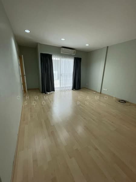 For Rent - Noble Cube Pattanakarn, Bangkok