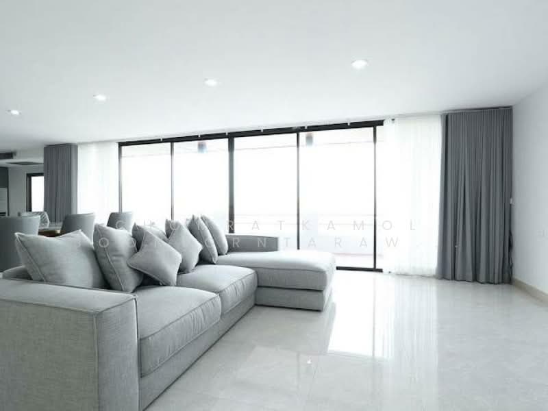 Avana Bangkok Hotel & Convention Centre, Bangkok, 906 Debaratna Road, Bang Na, Bang Na, Bangkok, 3 Bedrooms, 200 sqm, Condo For Rent, by Chomratkamol Soontorntarawong (Gor), 500298225 - DDproperty.com