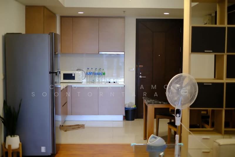 The Rajdamri, Bangkok, Ratchadamri Road, Lumphini, Pathum Wan, Bangkok, 1 Bedroom, 67 sqm, Condo For Rent, by Chomratkamol Soontorntarawong (Gor), 500298227 - DDproperty.com