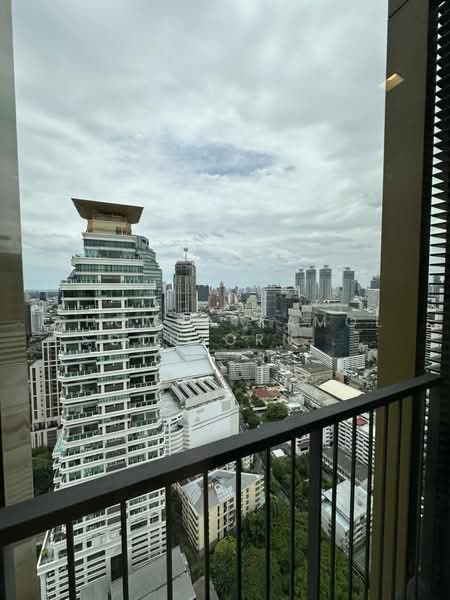 Noble State 39, Bangkok, 35 Soi Sukhumvit 39, Khlong Tan Nua, Watthana, Bangkok, 2 Bedrooms, 60 sqm, Condo For Rent, by Chomratkamol Soontorntarawong (Gor), 500298253 - DDproperty.com