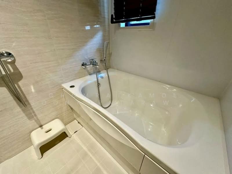 Runesu Thonglor 5, Bangkok, 82 Padi Madi Alley, Khlong Tan Nua, Watthana, Bangkok, 2 Bedrooms, 48 sqm, Condo For Sale, by Chomratkamol Soontorntarawong (Gor), 500298284 - DDproperty.com