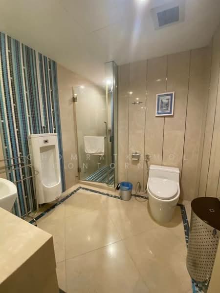 Sathorn Gardens, Bangkok, 39 South Sathorn Road, Thung Maha Mek, Sathon, Bangkok, 4 Bedrooms, 440 sqm, Condo For Sale, by Chomratkamol Soontorntarawong (Gor), 500298288 - DDproperty.com