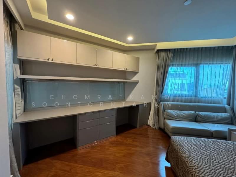 Sathorn Gardens, Bangkok, 39 South Sathorn Road, Thung Maha Mek, Sathon, Bangkok, 4 Bedrooms, 440 sqm, Condo For Sale, by Chomratkamol Soontorntarawong (Gor), 500298288 - DDproperty.com