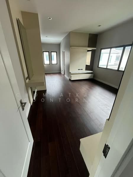 ขาย - Bangkok Boulevard Signature Sathorn-Ratchaphruek : บางกอก บูเลอวาร์ด ซิกเนเจอร์ สาทร-ราชพฤกษ์, กรุงเทพ