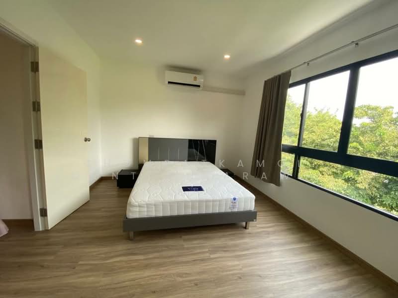 Patio Srinakarin-Rama 9, Bangkok, Krungthep Kreetha Road, Hua Mak, Bang Kapi, Bangkok, 3 Bedrooms, 141 sqm, Townhouse For Rent, by Chomratkamol Soontorntarawong (Gor), 500298302 - DDproperty.com