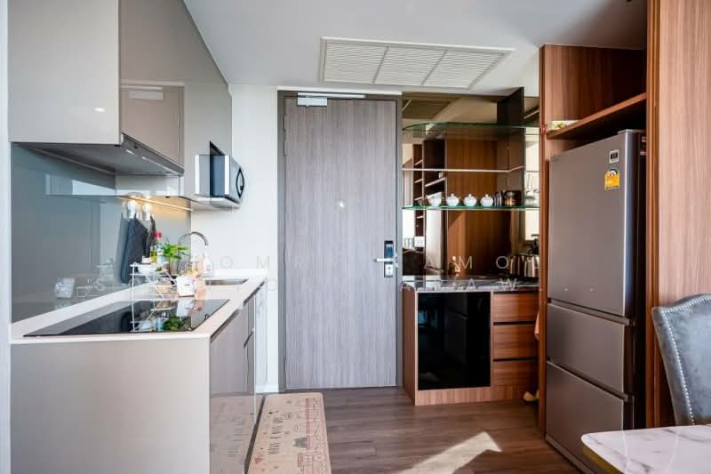 Whizdom Essence, Bangkok, 5 Piyabutr 1 Alley, Bang Chak, Phra Khanong, Bangkok, 2 Bedrooms, 55 sqm, Condo For Rent, by Chomratkamol Soontorntarawong (Gor), 500298303 - DDproperty.com