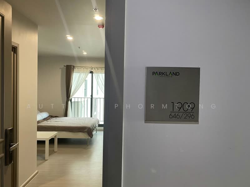 The Parkland Phetkasem 56, Bangkok, Phetkasem Road, Bang Wa, Phasi Charoen, Bangkok, 1 Bedroom, 27 sqm, Condo For Rent, by Auttika Phormtong, 500298339 - DDproperty.com
