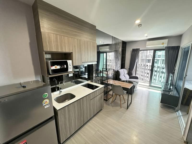 The Parkland Phetkasem 56, Bangkok, Phetkasem Road, Bang Wa, Phasi Charoen, Bangkok, 1 Bedroom, 31 sqm, Condo For Rent, by Auttika Phormtong, 500298353 - DDproperty.com