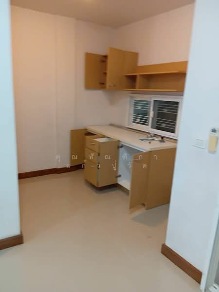 For Rent - บ้านเช่ารามอินทรา วัชระพล, Bangkok
