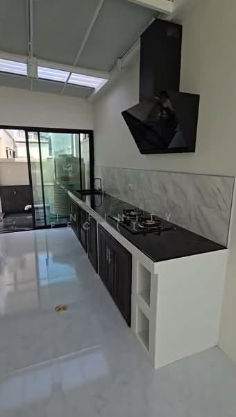 The complete sriracha, Chon Buri (Pattaya), Surasak, Si Racha, Chon Buri (Pattaya), 3 Bedrooms, 250 sqm, Single Detached House For Sale, by Infinity EEC (Thailand) Co., Ltd., 500298375 - DDproperty.com