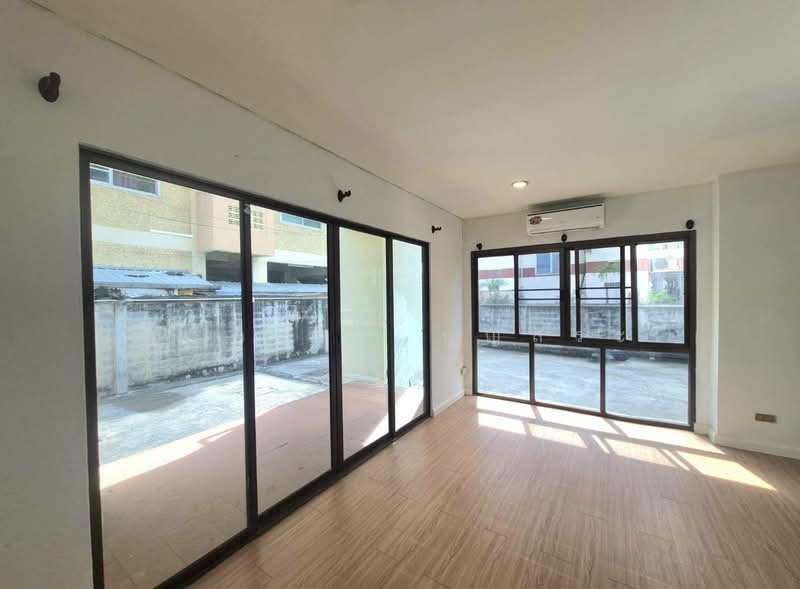 Dalin Place, Bangkok, Phahon Yothin 69 Alley, Anusaowari, Bang Khen, Bangkok, 1 Bedroom, 60 sqm, Condo For Sale, by กรกฤตย์ บุญสระ, 500298379 - DDproperty.com